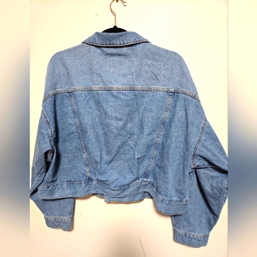 ✨️Brand new Womens H&M denim jacket- Size Large ✨️ - Picture 2 of 3